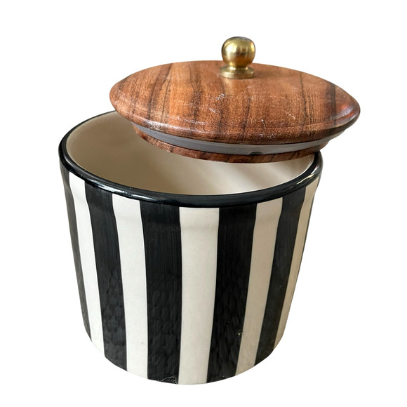 Hand Painted Striped Ceramic Canister w/ Wood Lid Made in India Black Cream NEW - Picture 3 of 15